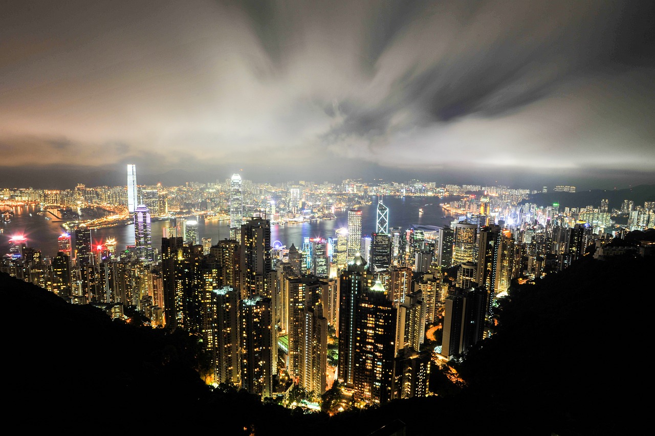 深圳房产最新动态与趋势分析